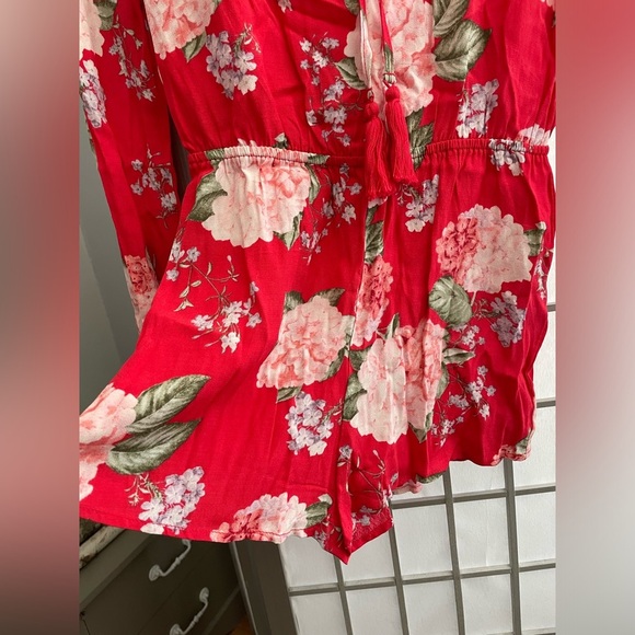 Long Sleeve Floral Romper - Size US S - Picture 4 of 16